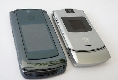 摩托羅拉RAZR V8 刀鋒再臨，一款被低估的經(jīng)典翻蓋手機(jī)